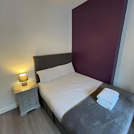 6 Eyre Square Lane