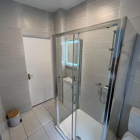 6 Eyre Square Lane Galway