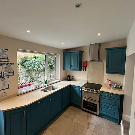 6 Eyre Square Lane * ゴールウェイ