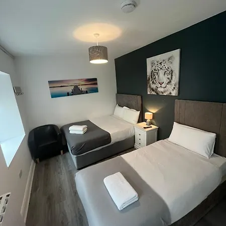 6 Eyre Square Lane Apartament